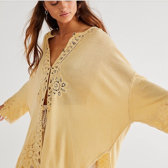 NEW FREE PEOPLE "Lydia" Lemon Tart Battenburg Lace Oversized Button Front Blouse - Picture 2 of 13